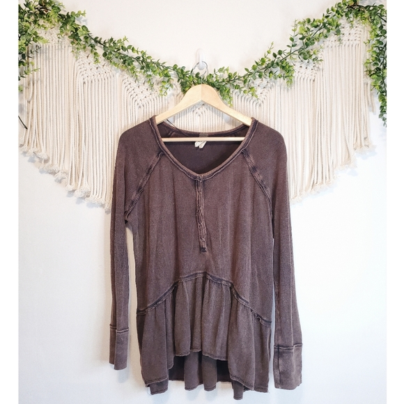 Free People Tops - FREE PEOPLE We The Free Neutral Brown Button Front Long Sleeve Knit Top sz S